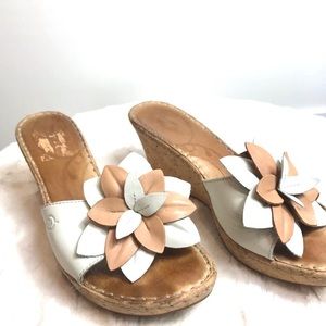 BORN Wedges Flower White Leather 11/42 Handcrafted